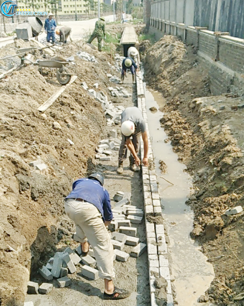 Thi công Kè Đá Hộc và đường xã Đình Dù, Văn Lâm Hưng Yên